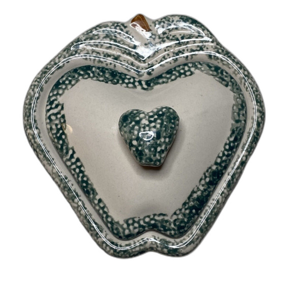 Vintage Heart Shaped Apple Themed Ceramic Sugar Bowl with Lid Ivory Green 4.5" - Picture 2 of 9